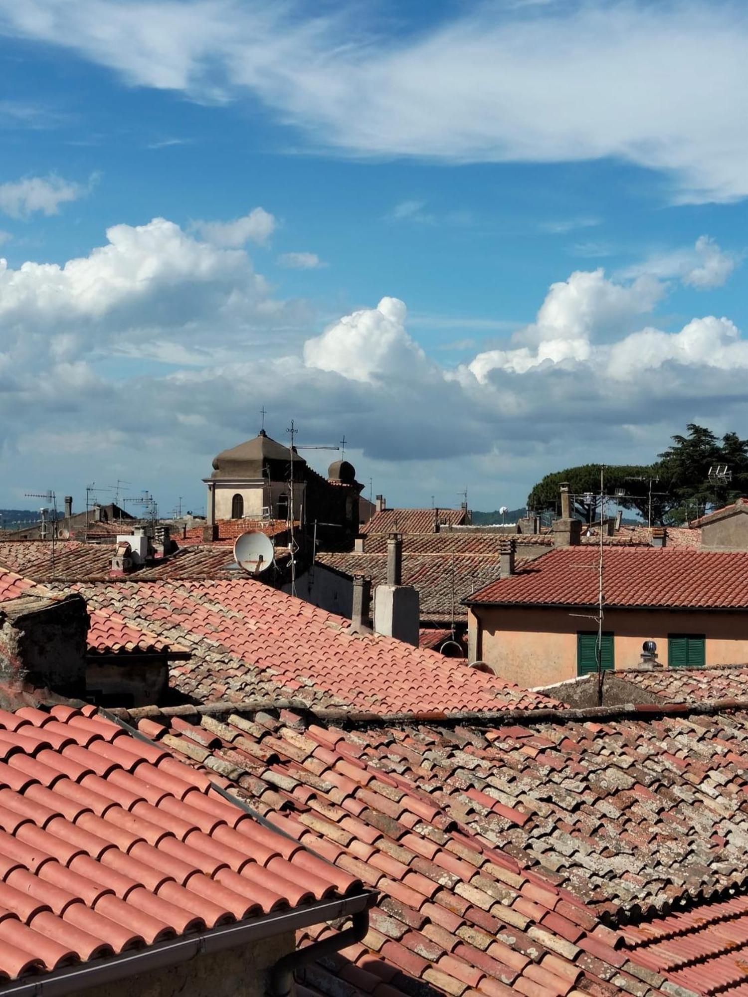 Piazza Varese Valentano Exteriér fotografie